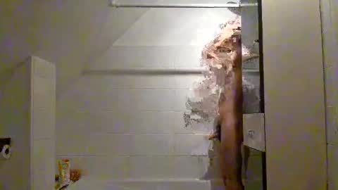 Snapshot of zommmmmmmmm chatting on November 30, 2025, 7:18 pm zom online show from November 30, 2025, 7:18 pm