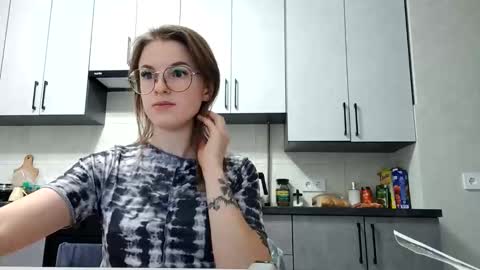 zoriana20 online show from October 3, 2025, 6:38 pm