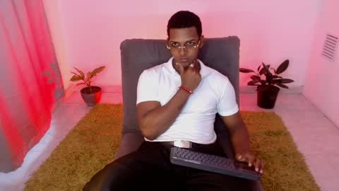 Snapshot of zoriel_derox chatting on May 24, 2026, 6:13 pm Zoriel online show from May 24, 2026, 6:13 pm