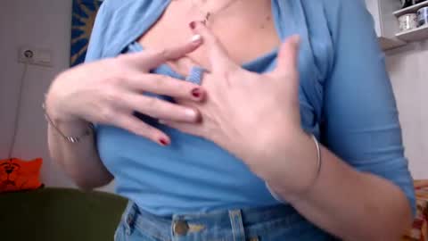 Zosya1111 online show from December 15, 2024, 9:45 am