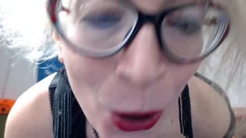 Zosya1111 online show from February 8, 2025, 12:17 pm