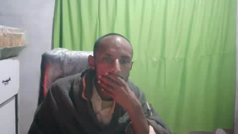 Snapshot of zoyakhan803 chatting on February 12, 2025, 3:18 am zoyakhan803 online show from February 12, 2025, 3:18 am