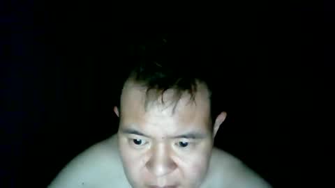 zuko0103 online show from April 21, 2026, 5:25 am