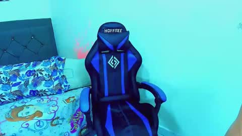 Snapshot of zulramth chatting on February 25, 2026, 2:21 am zulramth online show from February 25, 2026, 2:21 am