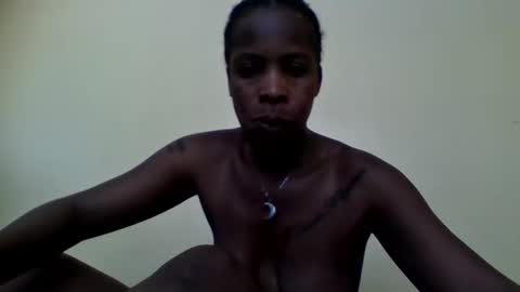 zurivelvetstudio online show from April 9, 2026, 10:53 am