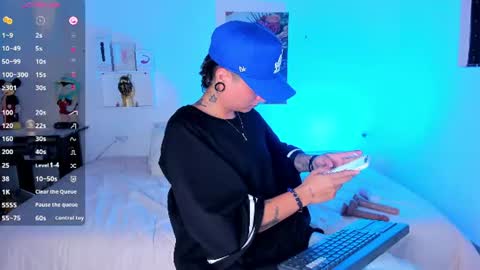 Zury Ramirez online show from June 19, 2026, 6:51 am