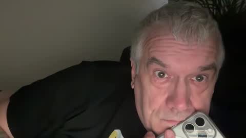 Snapshot of zwickauer1969 chatting on March 4, 2025, 7:11 pm zwickauer1969 online show from March 4, 2025, 7:11 pm