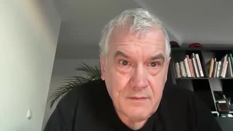 Snapshot of zwickauer1969 chatting on March 5, 2025, 5:50 am zwickauer1969 online show from March 5, 2025, 5:50 am