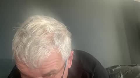 Snapshot of zwickauer1969 chatting on October 21, 2025, 7:31 am zwickauer1969 online show from October 21, 2025, 7:31 am