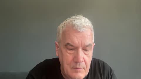 zwickauer1969 online show from March 2, 2026, 7:48 am