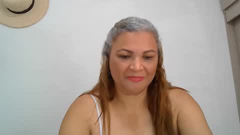 Snapshot of zyra_vex chatting on March 22, 2026, 7:28 pm Zyra Vex online show from March 22, 2026, 7:28 pm