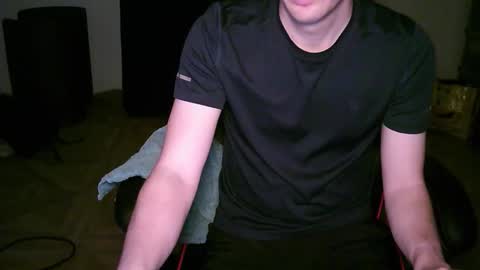 Snapshot of zyriosben chatting on November 28, 2025, 8:39 am zyriosben online show from November 28, 2025, 8:39 am