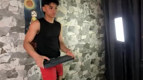 zyzz_1812 online show from February 14, 2026, 7:16 am