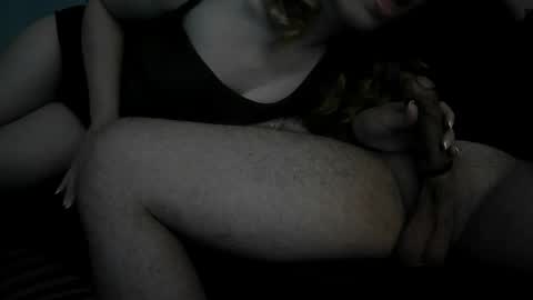 Snapshot of zzzen_kitten chatting on July 2, 2026, 12:43 am zzzen kitten online show from July 2, 2026, 12:43 am