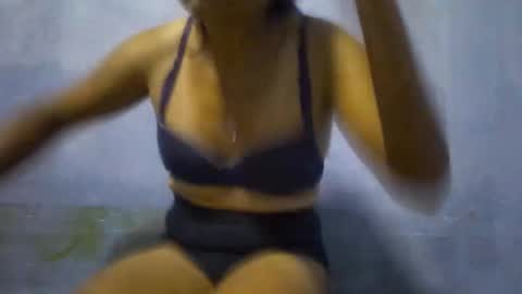 Snapshot of zzzlannimuslzzz chatting on January 6, 2026, 2:26 am zzzlannimuslzzz online show from January 6, 2026, 2:26 am