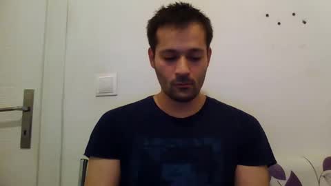 Snapshot of zzzzzzz41 chatting on December 5, 2024, 4:34 pm zzzzzzz41 online show from December 5, 2024, 4:34 pm