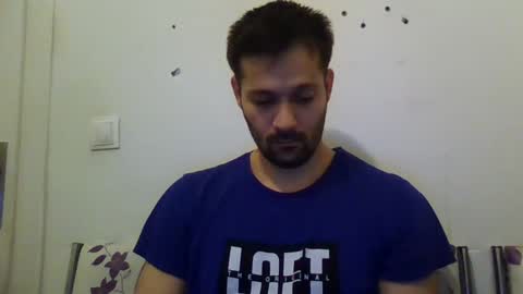 Snapshot of zzzzzzz41 chatting on January 8, 2025, 2:35 pm zzzzzzz41 online show from January 8, 2025, 2:35 pm