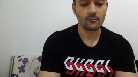 zzzzzzz41 online show from November 15, 2025, 10:56 am