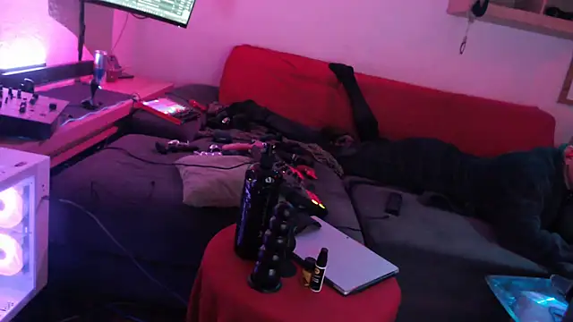 davidgntxxxxx online show from March 27, 2026, 5:45 pm