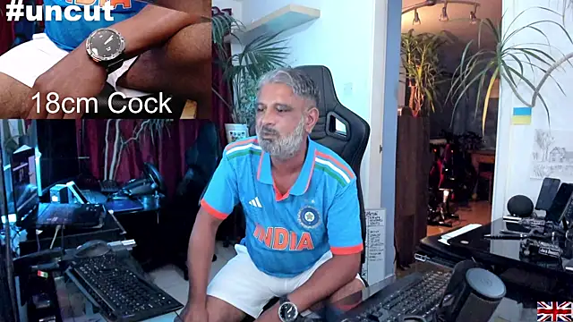 OnlineBossUK online show from March 19, 2025, 8:43 pm