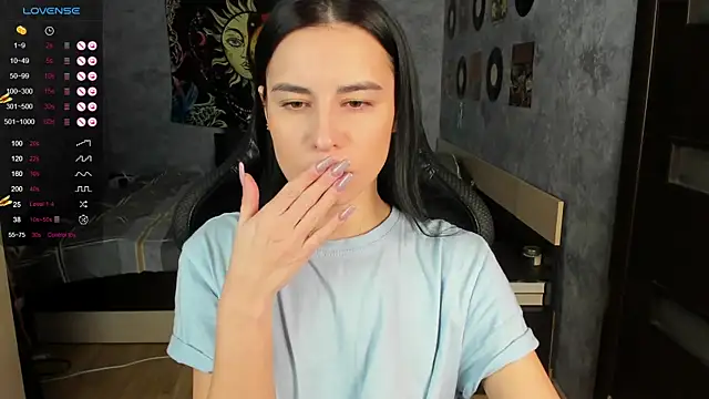 Horny Nikki  online show from December 13, 2024, 3:16 am