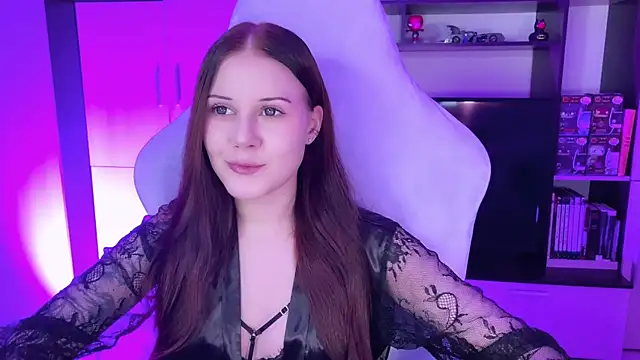 jasminevine online show from February 7, 2025, 2:50 am