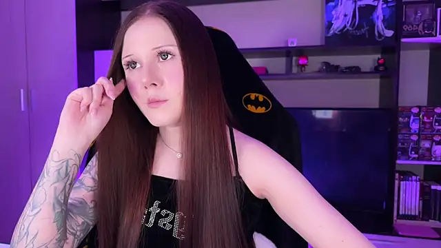 jasminevine online show from February 15, 2026, 2:25 pm