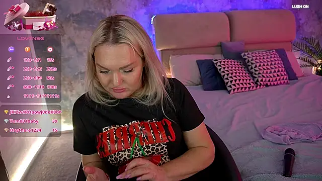 MissyMartinez online show from March 13, 2025, 11:30 am