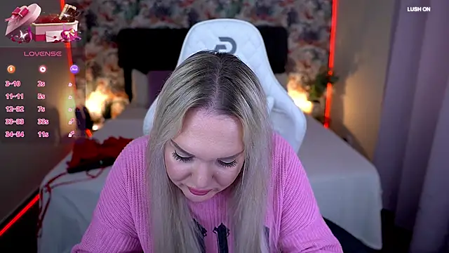 MissyMartinez online show from October 14, 2025, 7:20 am