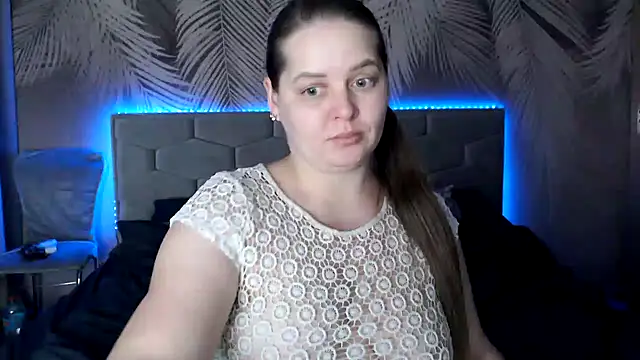 Snapshot of uliastar chatting on January 4, 2025, 12:38 pm uliastar online show from January 4, 2025, 12:38 pm