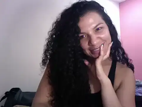 gatubelahot online show from February 9, 2025, 4:04 am