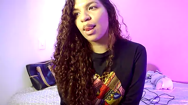 gatubelahot online show from February 17, 2026, 3:47 am