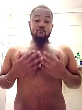 douksm online show from February 3, 2025, 3:31 am