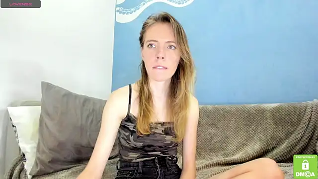 Snapshot of Kalisee_ chatting on December 14, 2024, 1:50 am Kalisee  online show from December 14, 2024, 1:50 am