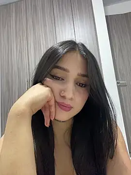 Hott Hanna online show from June 14, 2026, 5:20 am