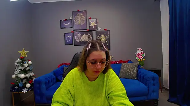 Snapshot of Katewalker_ chatting on December 13, 2024, 9:20 pm Katewalker online show from December 13, 2024, 9:20 pm