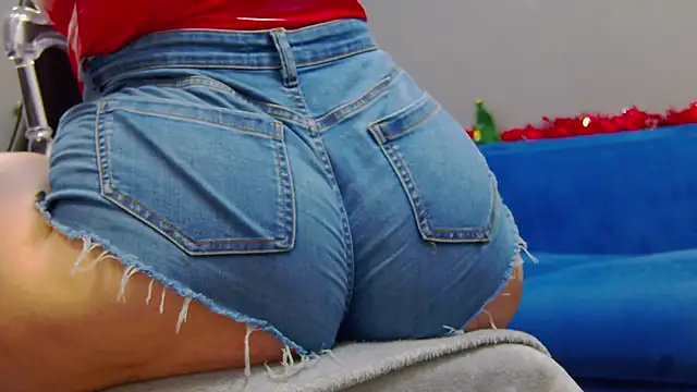 Snapshot of Katewalker_ chatting on December 23, 2024, 9:08 pm Katewalker online show from December 23, 2024, 9:08 pm