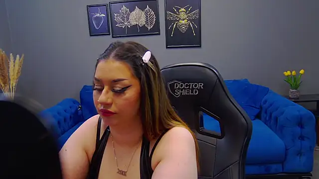 Snapshot of Katewalker_ chatting on January 18, 2025, 12:13 am Katewalker online show from January 18, 2025, 12:13 am