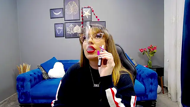 Snapshot of Katewalker_ chatting on February 20, 2025, 6:24 pm Katewalker online show from February 20, 2025, 6:24 pm