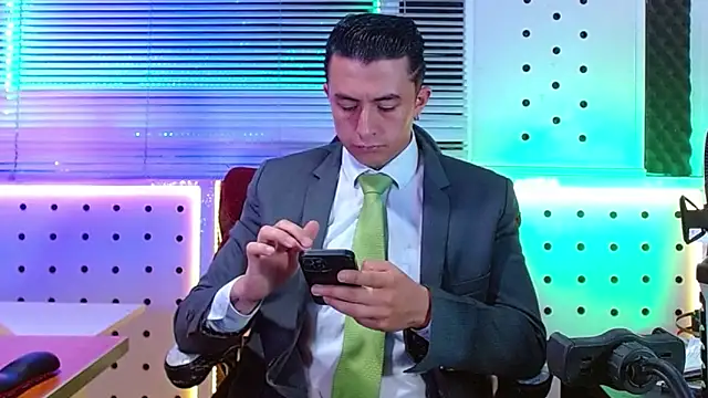 Darko0717 online show from May 30, 2026, 3:42 pm