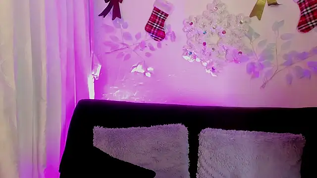 Cata green online show from December 16, 2024, 10:45 pm