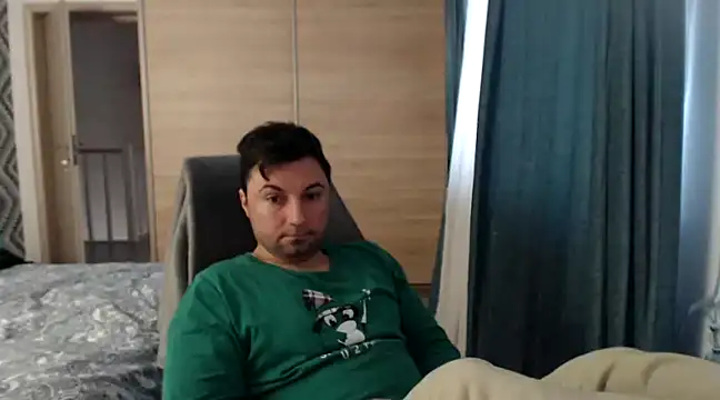 HankMalone online show from February 6, 2025, 7:02 am