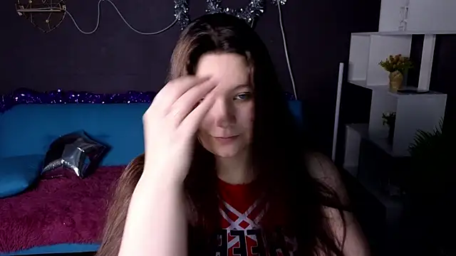 DjennaPalme online show from December 28, 2024, 8:26 am