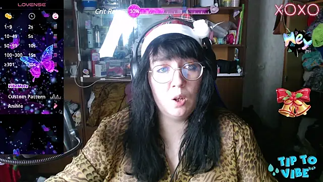 LeonaHarrison online show from December 23, 2024, 8:03 pm