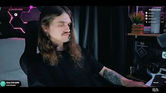 Snapshot of TechnoJesus chatting on December 10, 2024, 5:11 pm TechnoJesus online show from December 10, 2024, 5:11 pm