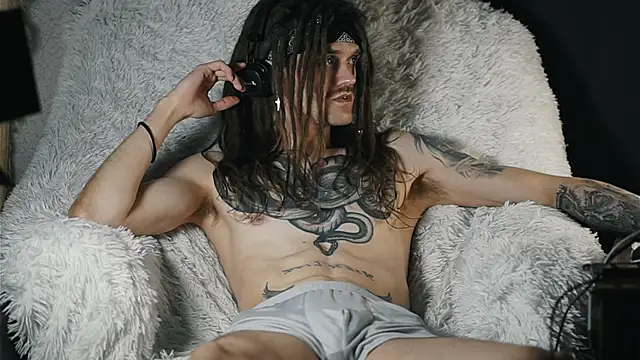 Snapshot of TechnoJesus chatting on January 12, 2026, 12:38 am TechnoJesus online show from January 12, 2026, 12:38 am