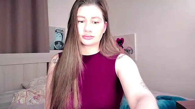 JuicyHelenX online show from February 12, 2026, 7:31 pm