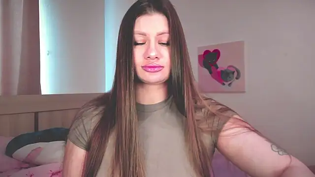 JuicyHelenX online show from March 13, 2026, 2:23 pm