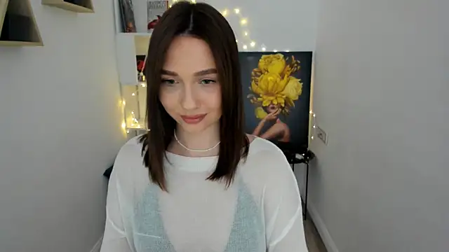 Snapshot of GracefulLook chatting on March 18, 2025, 7:42 pm GracefulLook online show from March 18, 2025, 7:42 pm