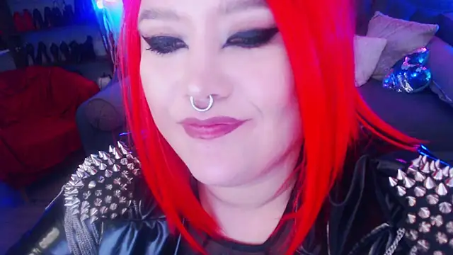 Snapshot of wickedxqueen chatting on December 23, 2024, 8:11 am wickedxqueen online show from December 23, 2024, 8:11 am